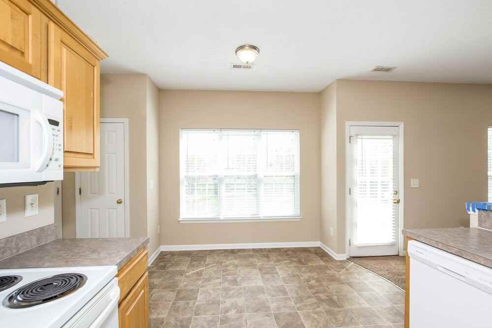 326 Mcginn Grove Dr - Photo 6 of 14