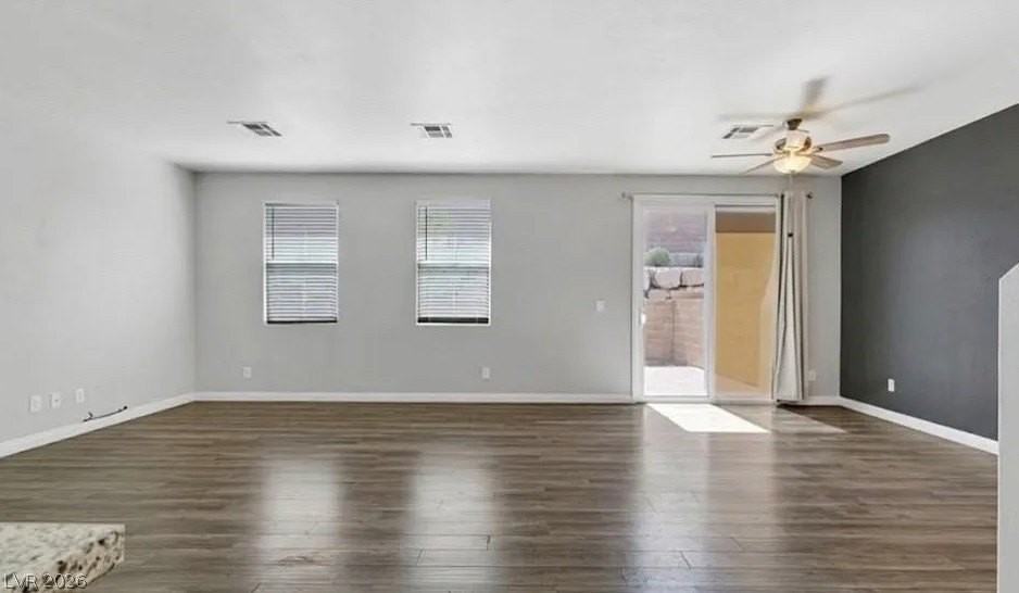 1363 Grass Creek Ave #2 - Photo 4 of 28