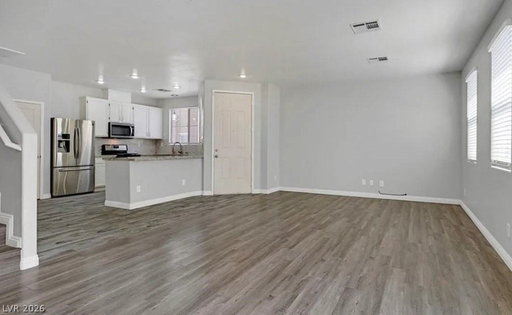 1363 Grass Creek Ave #2 - Photo 6 of 28