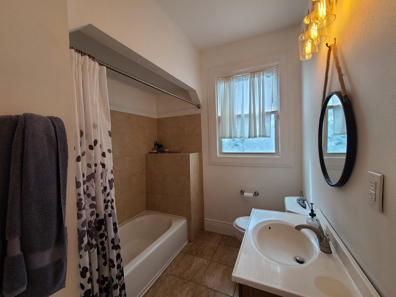 1920 Brutus St #1920 - Photo 5 of 10