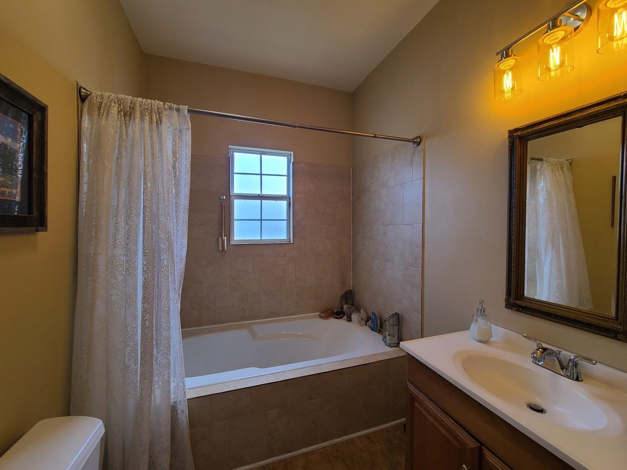 1920 Brutus St #1920 - Photo 7 of 10