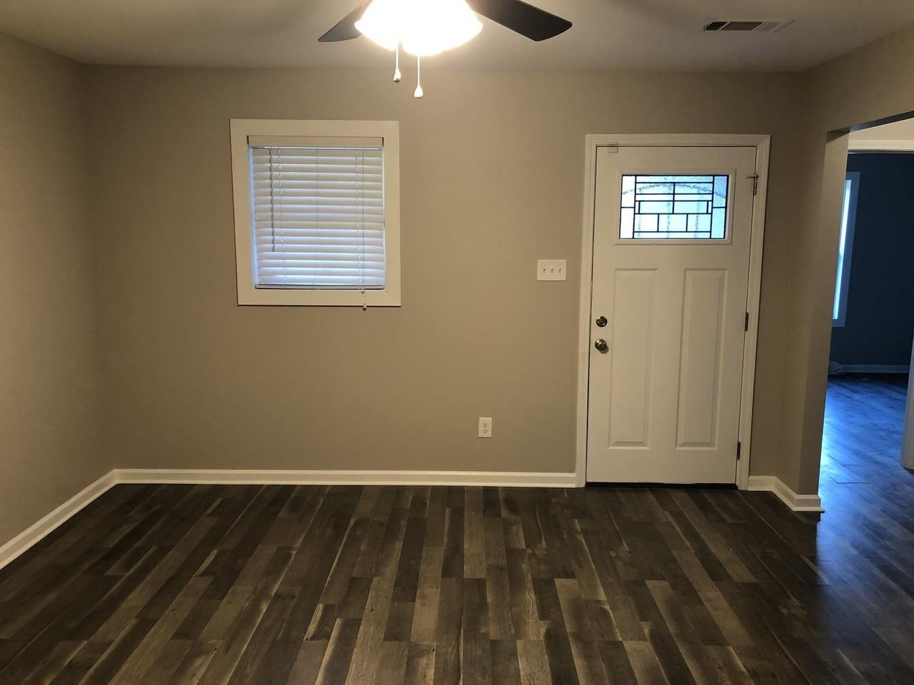 3542 Douglass Ave - Photo 3 of 19