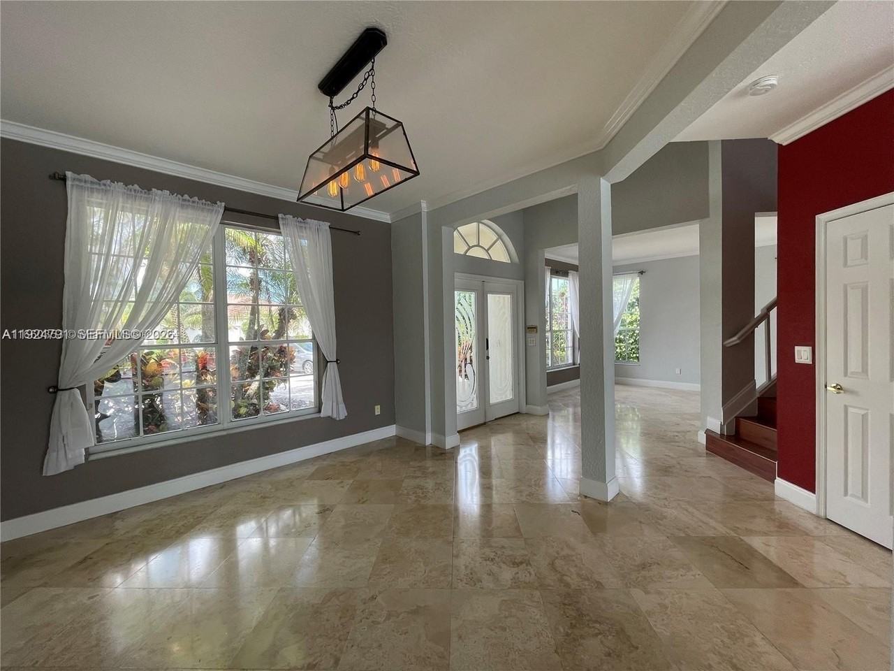 12738 Maypan Dr - Photo 4 of 21