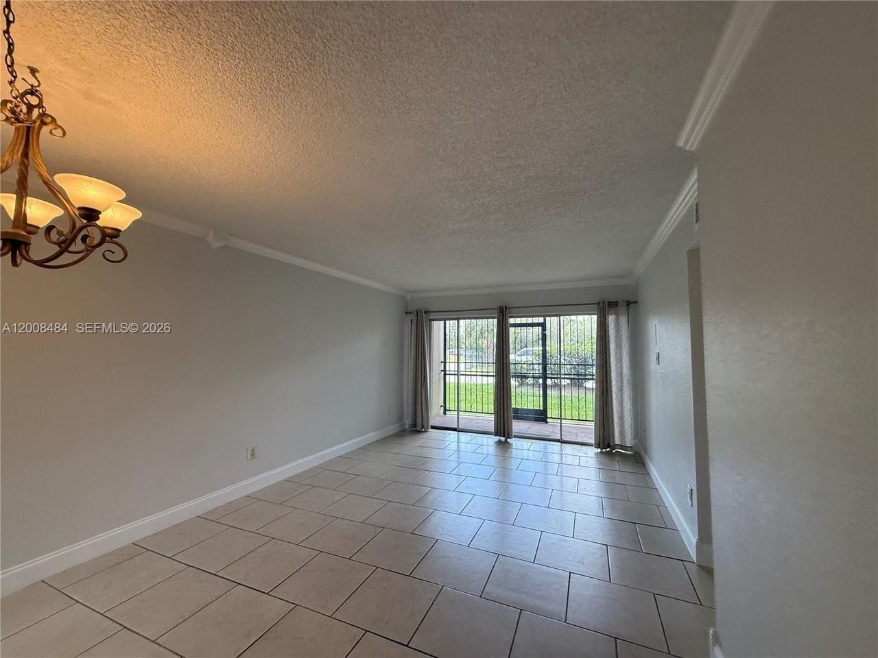 9140 Fontainebleau Blvd #102 - Photo 5 of 31