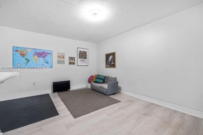 9140 Collins Ave #C - Photo 4 of 14