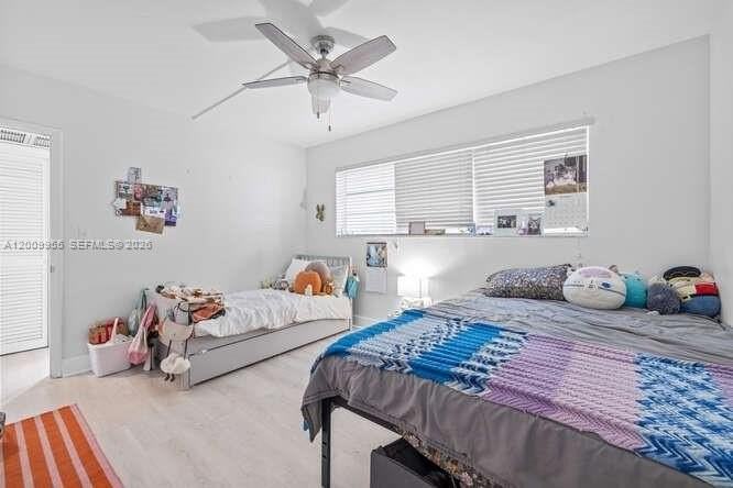 9140 Collins Ave #C - Photo 5 of 14