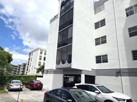 featured image of 4670 W 13th Ln #507