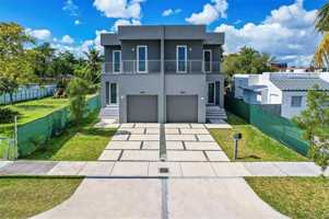 featured image of 1968 Nw 25th Ave #1968