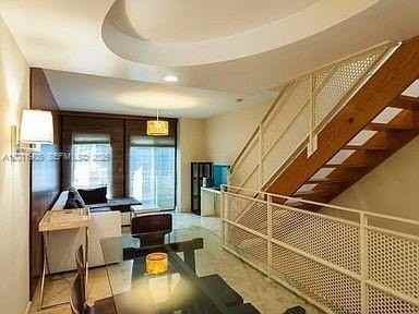 208 Washington Ave #11 - Photo 2 of 16