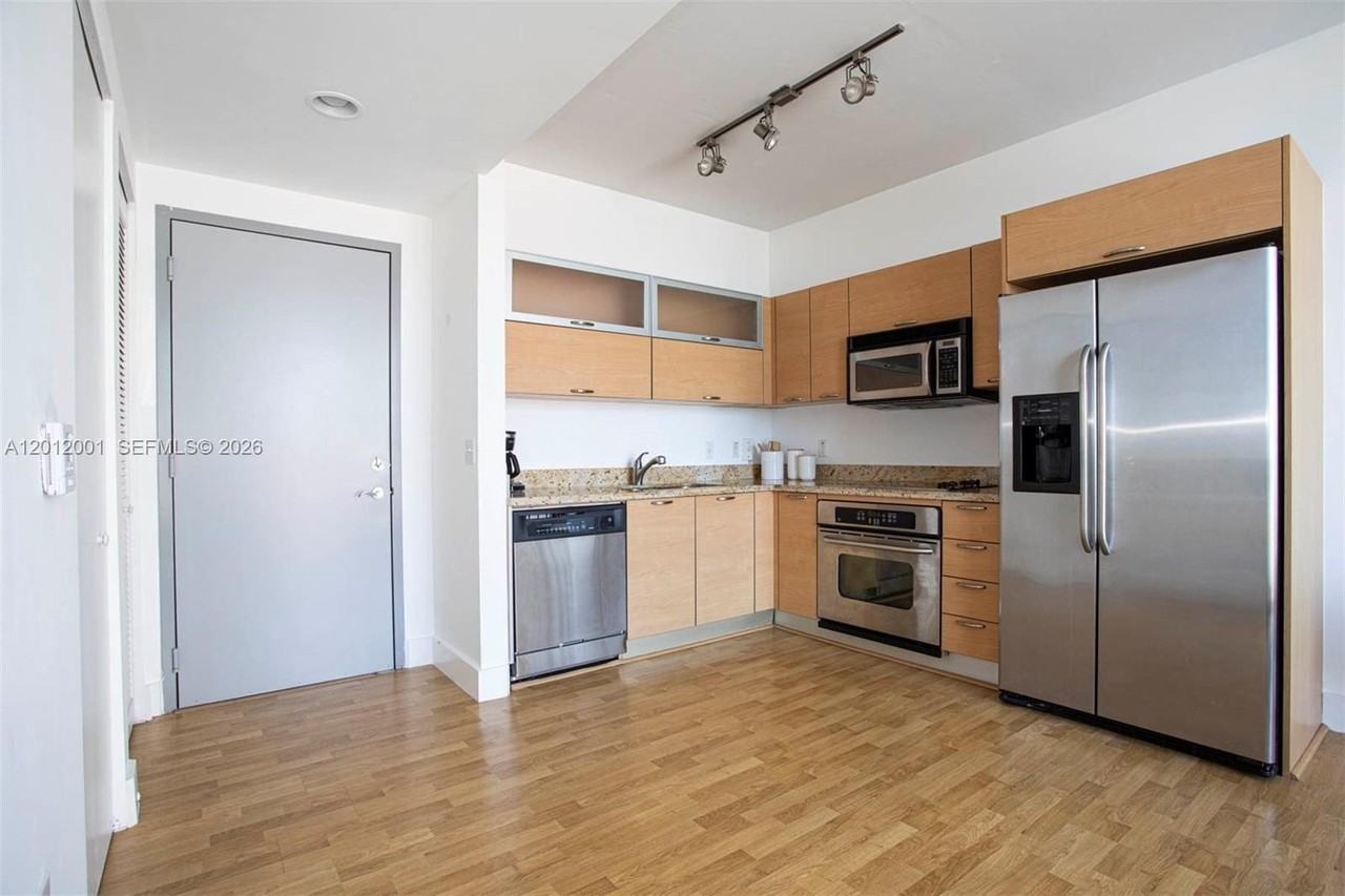 3180 Sw 22nd Ter #807 - Photo 3 of 13