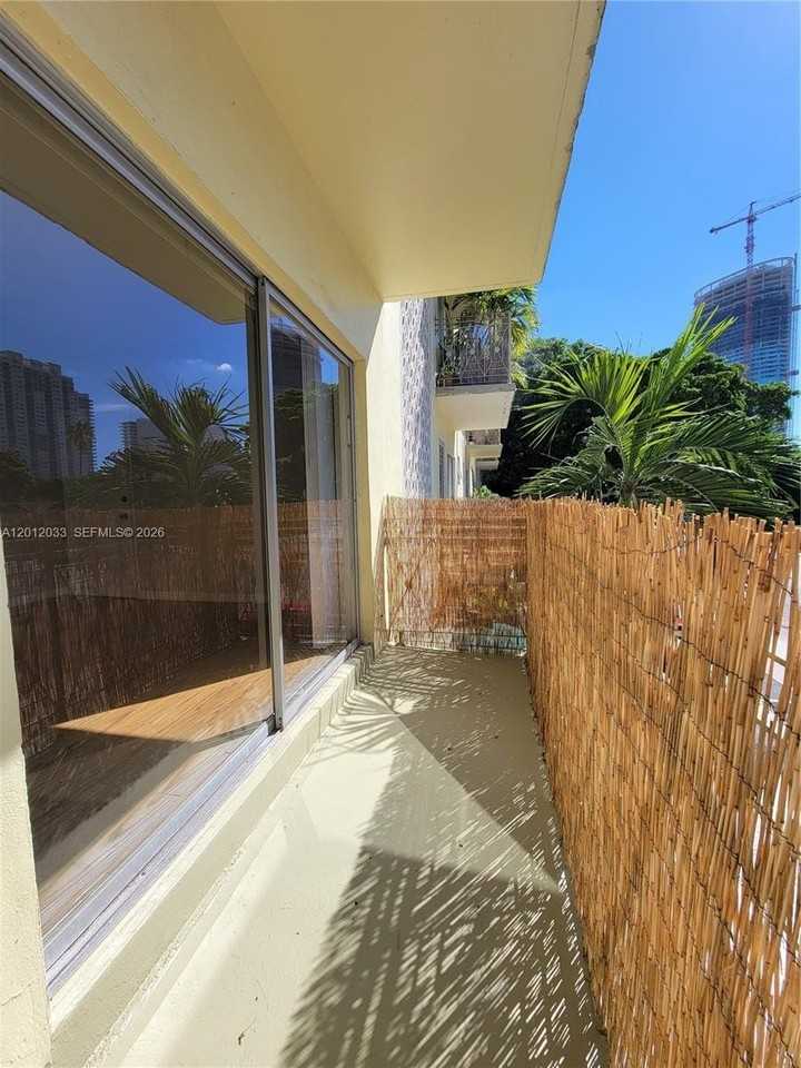 835 Lenox Ave #201 - Photo 7 of 14