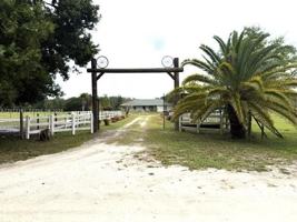 featured image of 2416 Vance Ave