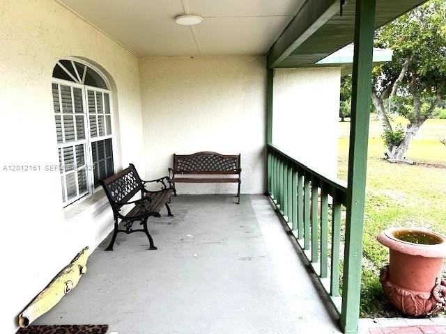 2416 Vance Ave - Photo 3 of 24