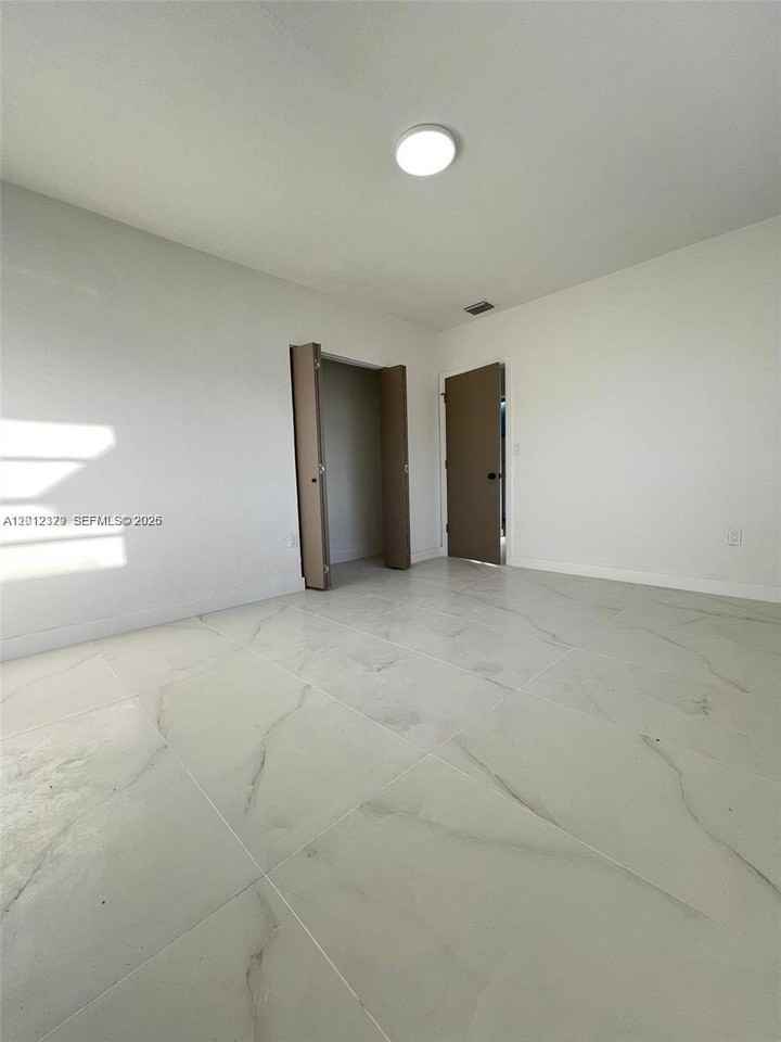 15741 Nw 38th Pl #2 - Photo 6 of 6