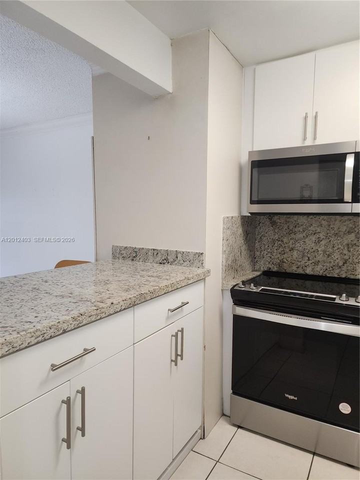 8990 Sw 24th St #19 - Photo 3 of 16