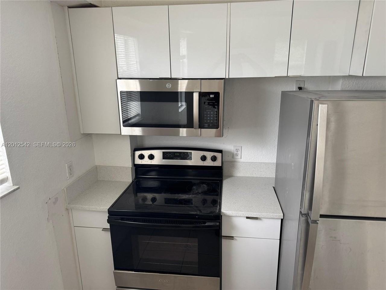 520 Sw 5th St #304 - Photo 5 of 37