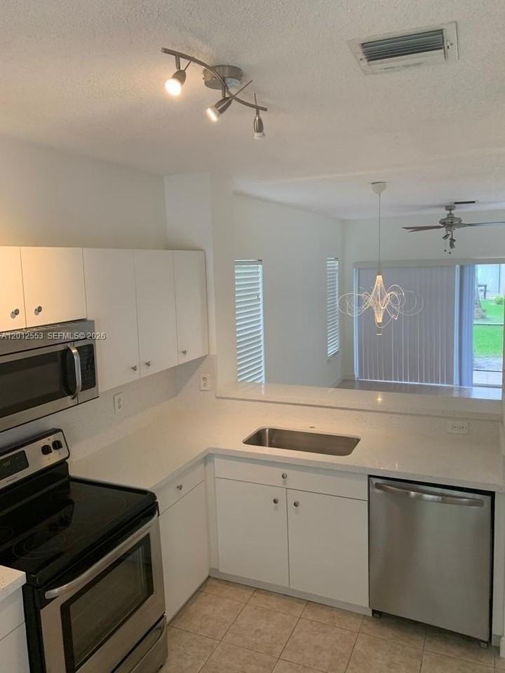 6975 Blacksmith Way - Photo 6 of 21