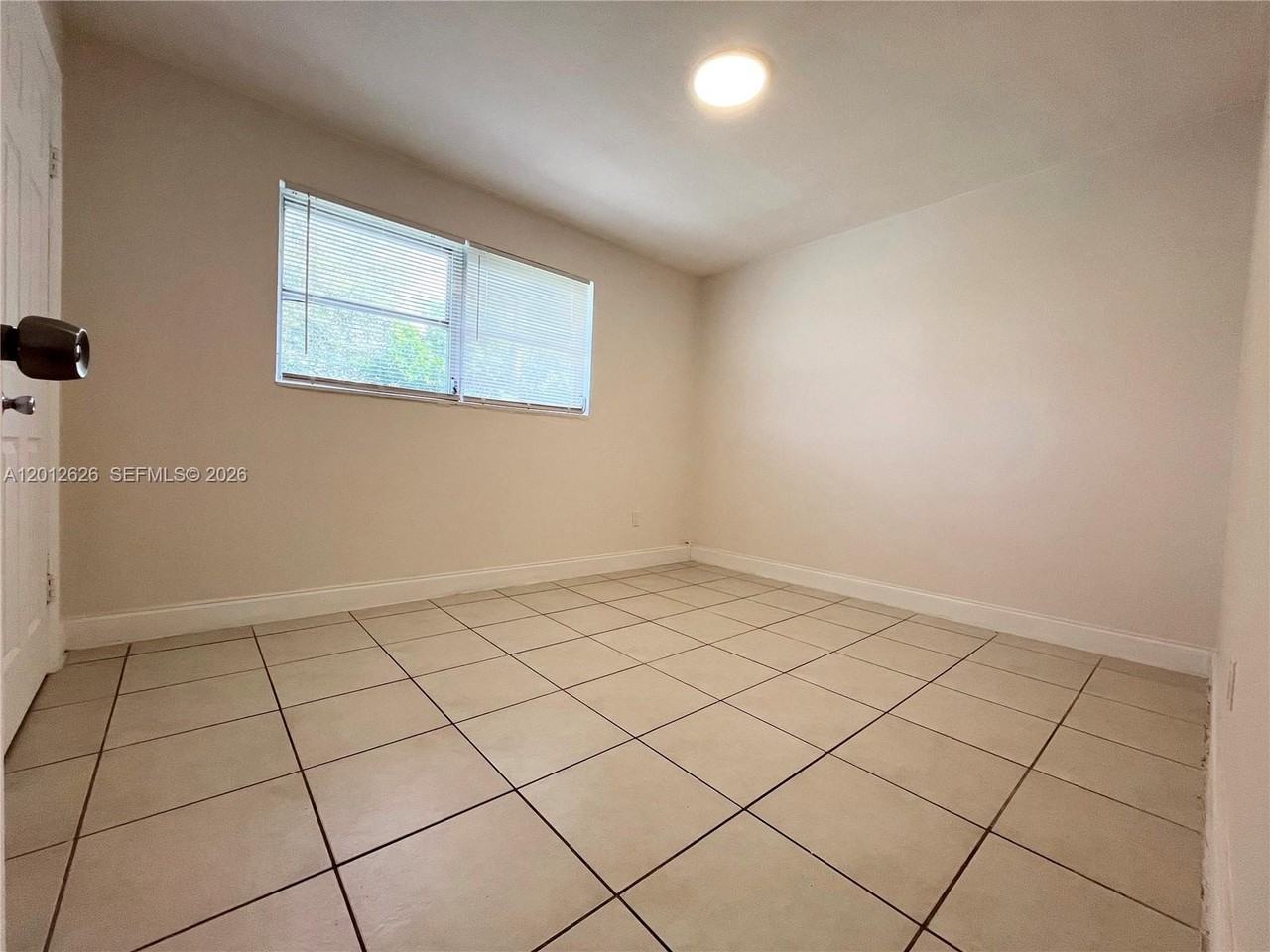 1610 N 25th St #10 - Photo 5 of 6