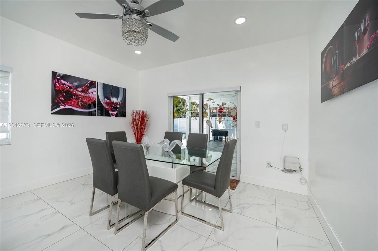 22560 Sw 103rd Ave - Photo 5 of 22