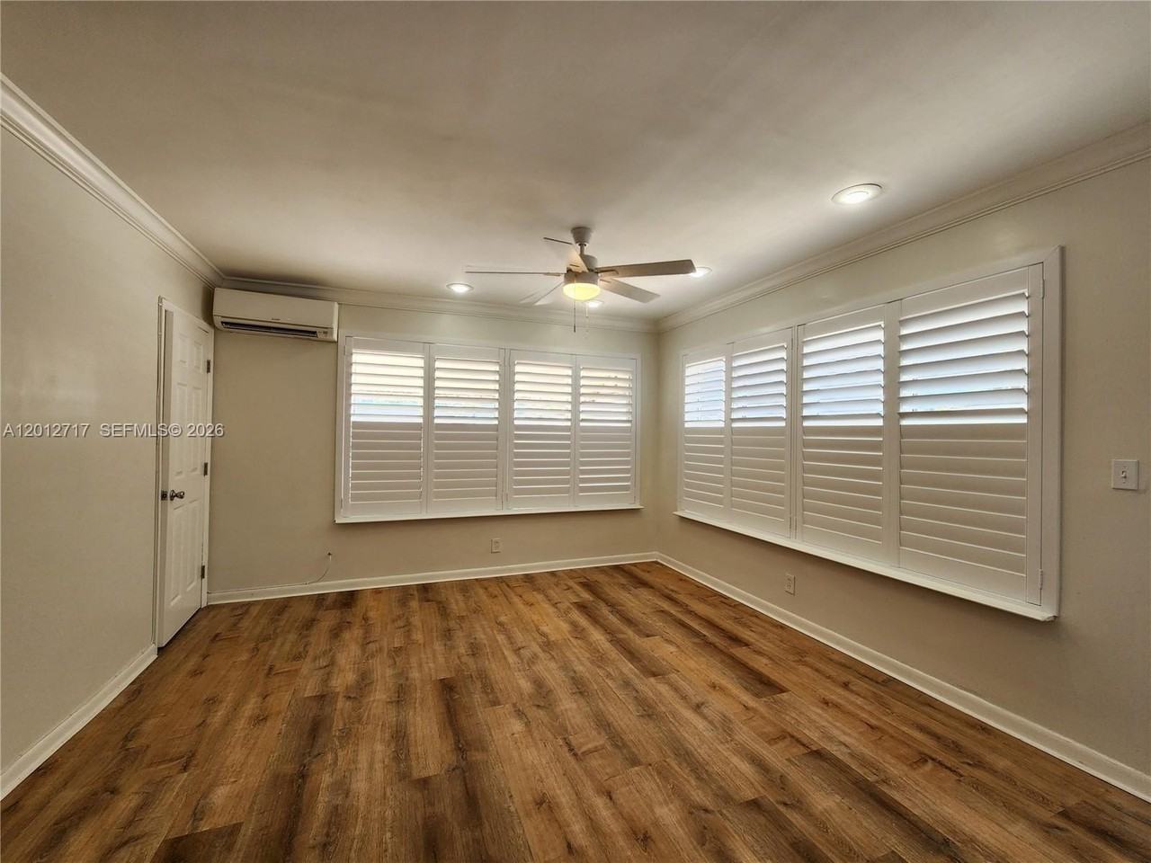 320 New York St #1W - Photo 2 of 11