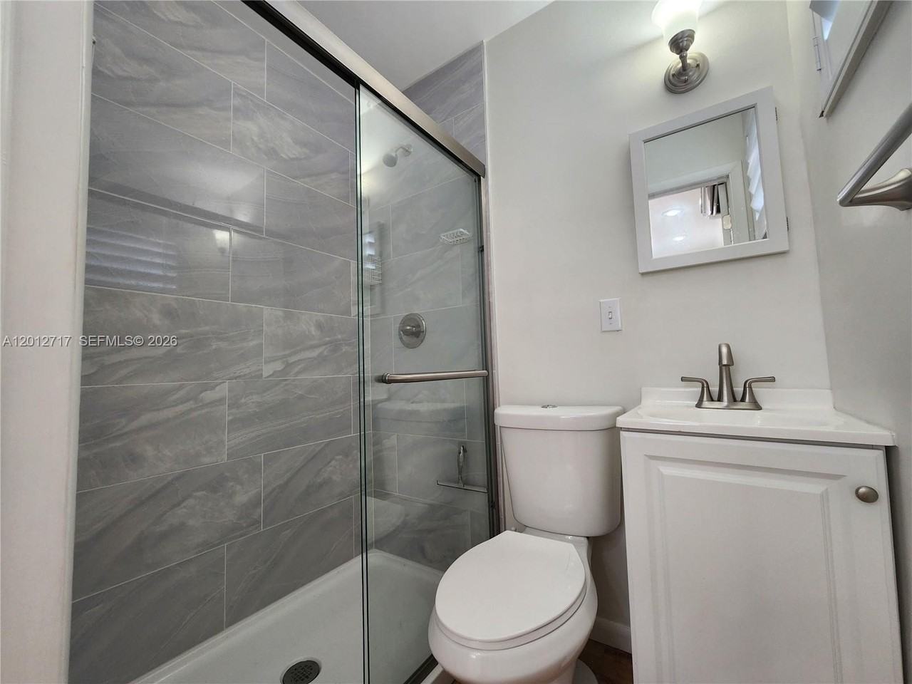 320 New York St #1W - Photo 5 of 11