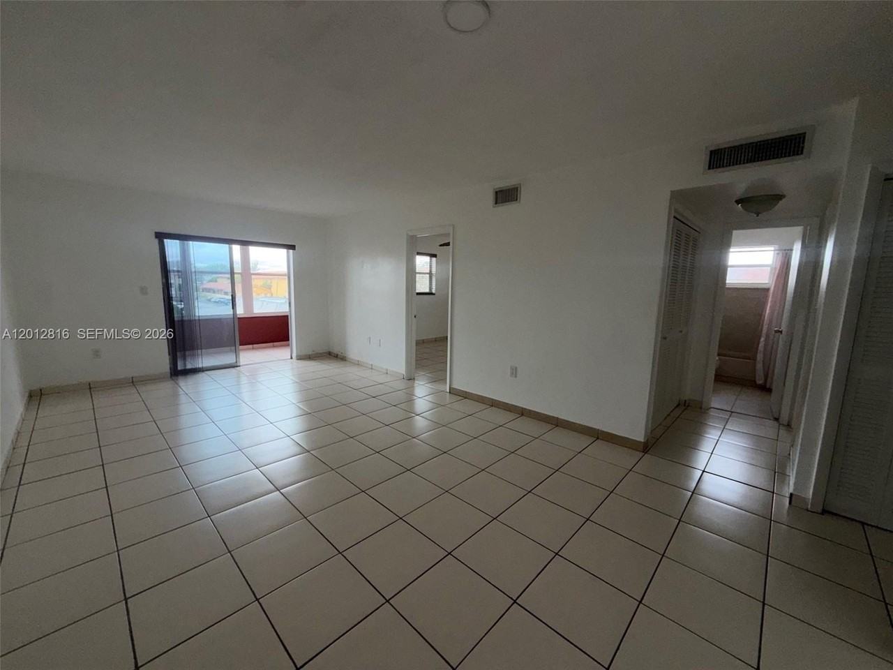 120 Royal Palm Rd #301 - Photo 5 of 22