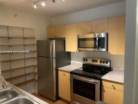 1900 Van Buren St #220B - Photo 1 of 1