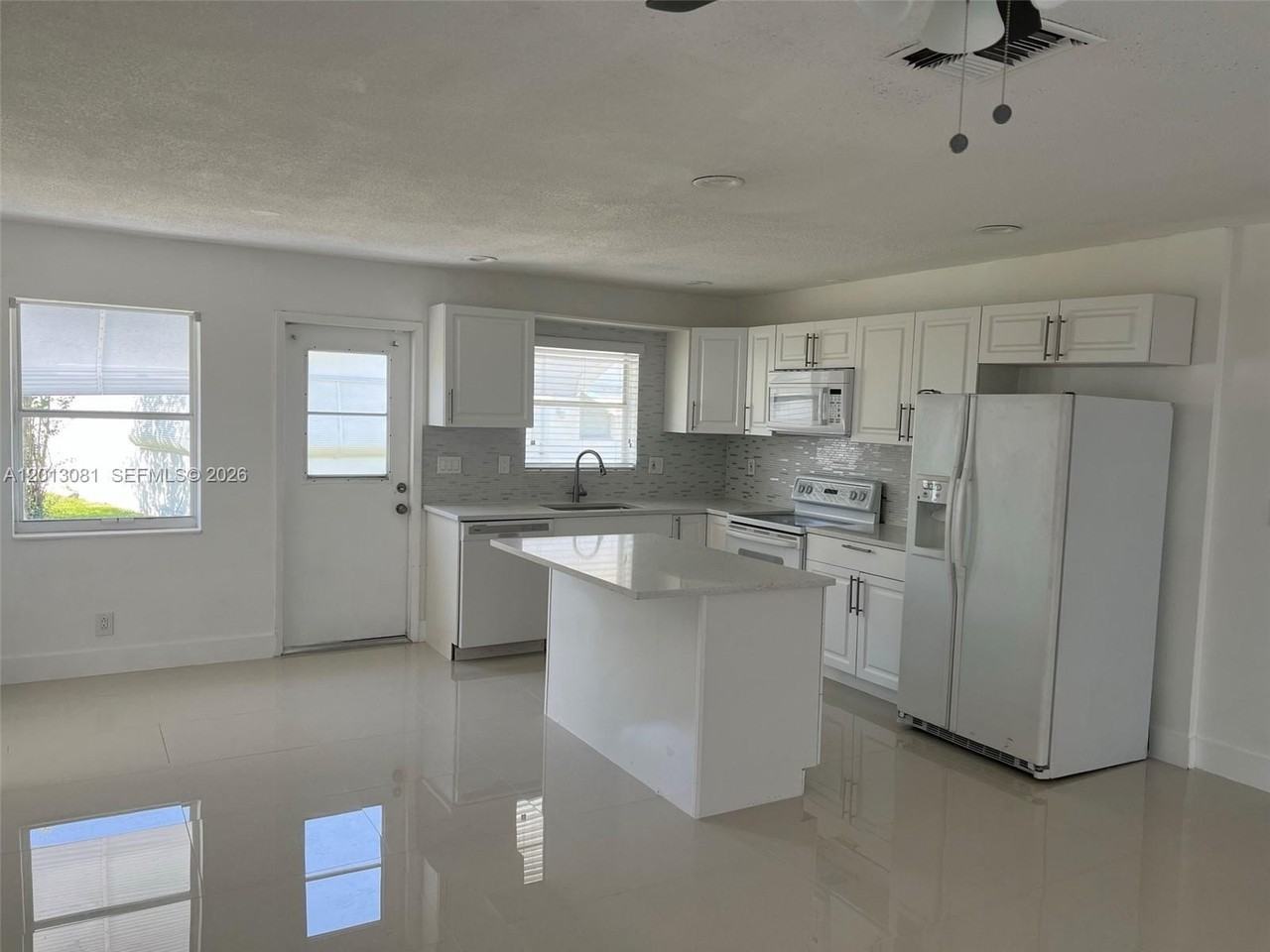 145 Nw 41st Ct #11