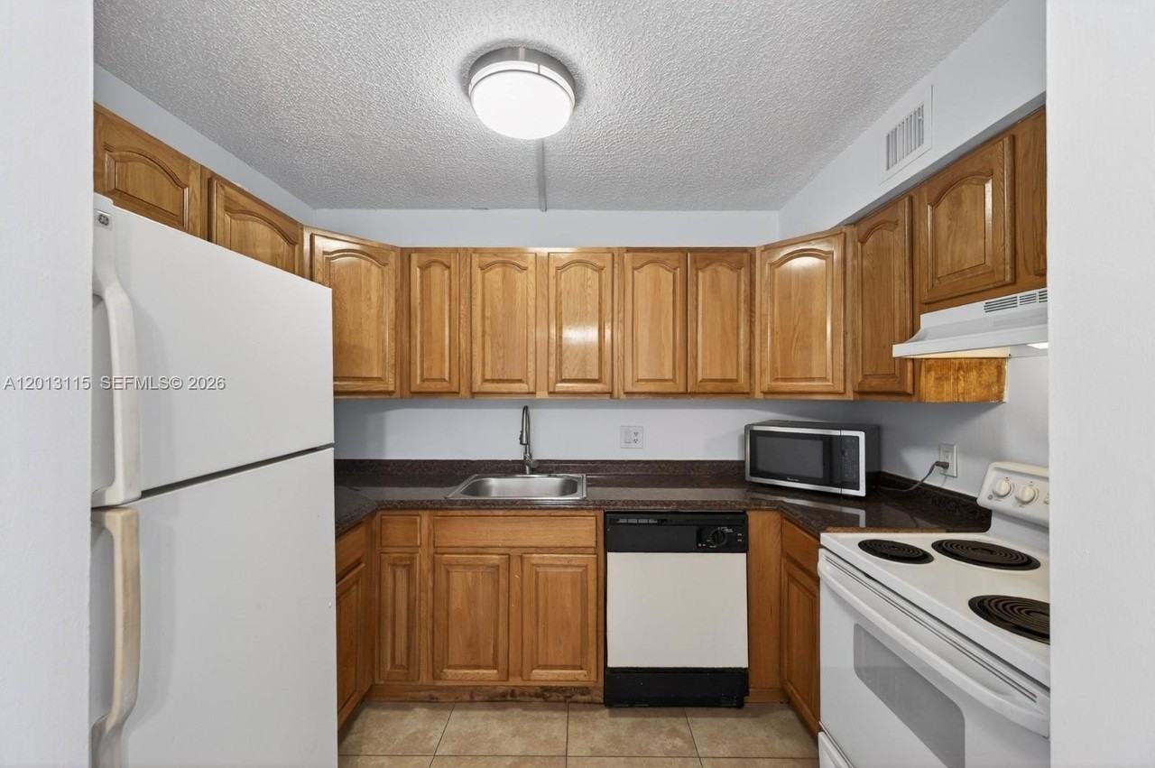 3149 Coral Ridge Dr #3149 - Photo 2 of 26