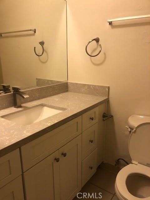 810 E Grand Ave - Photo 7 of 13