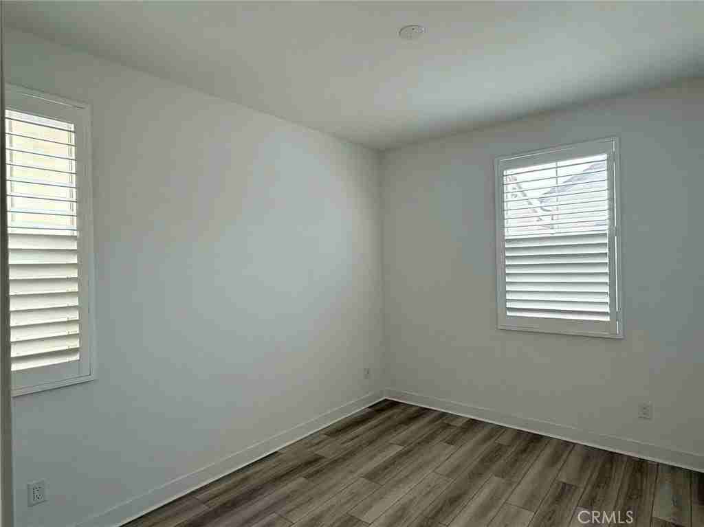 527 Embrook Way - Photo 2 of 12