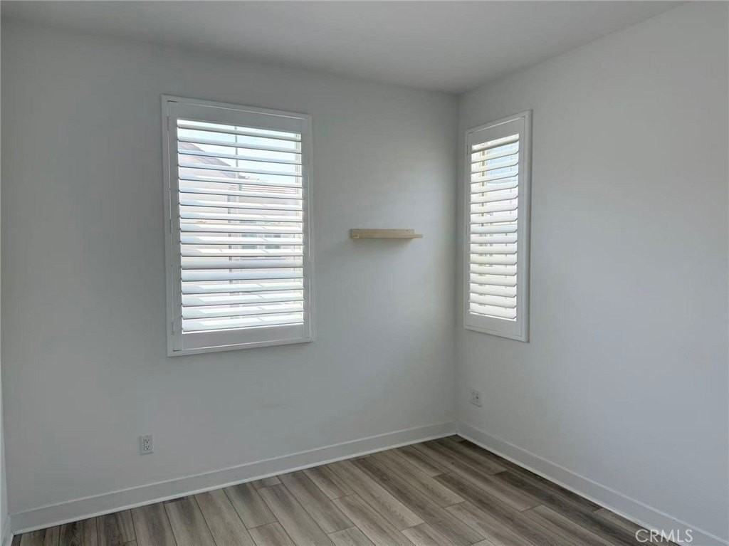 527 Embrook Way - Photo 3 of 12