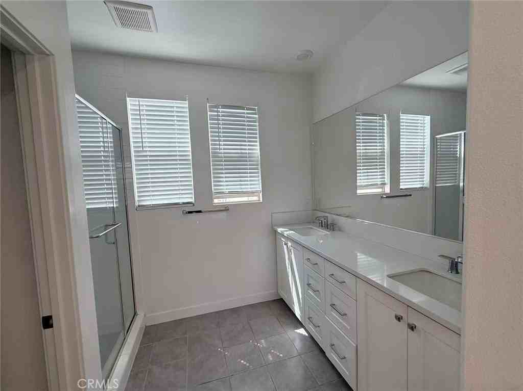 527 Embrook Way - Photo 4 of 12