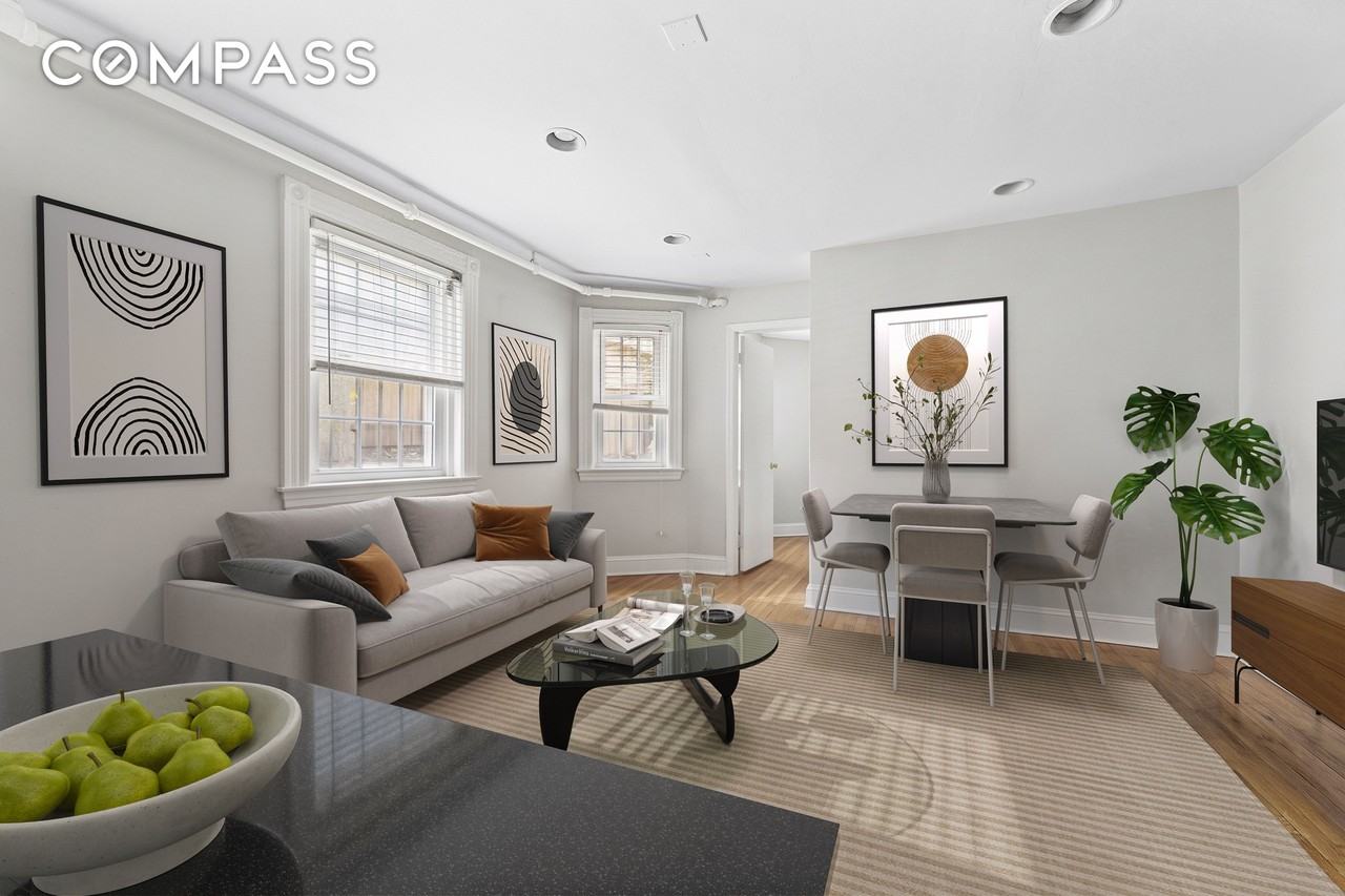 360 Washington Ave #1R - Photo 3 of 9