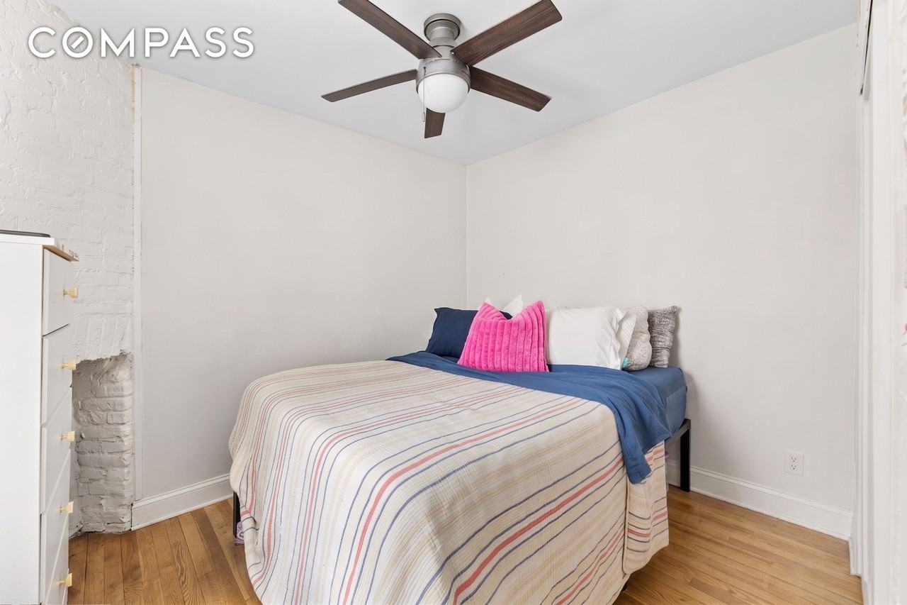 360 Washington Ave #1R - Photo 7 of 9