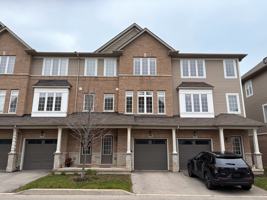 featured image of 122 Dundas Street East #18