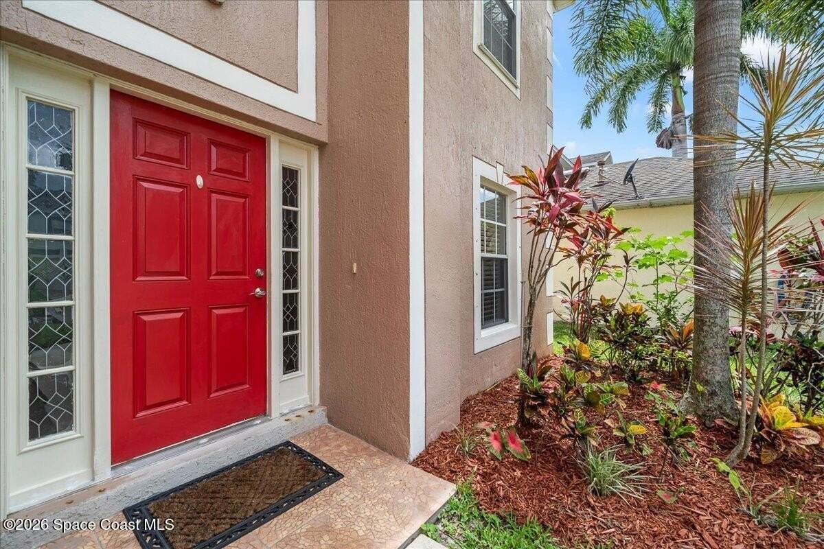 4635 Elena Way - Photo 4 of 35