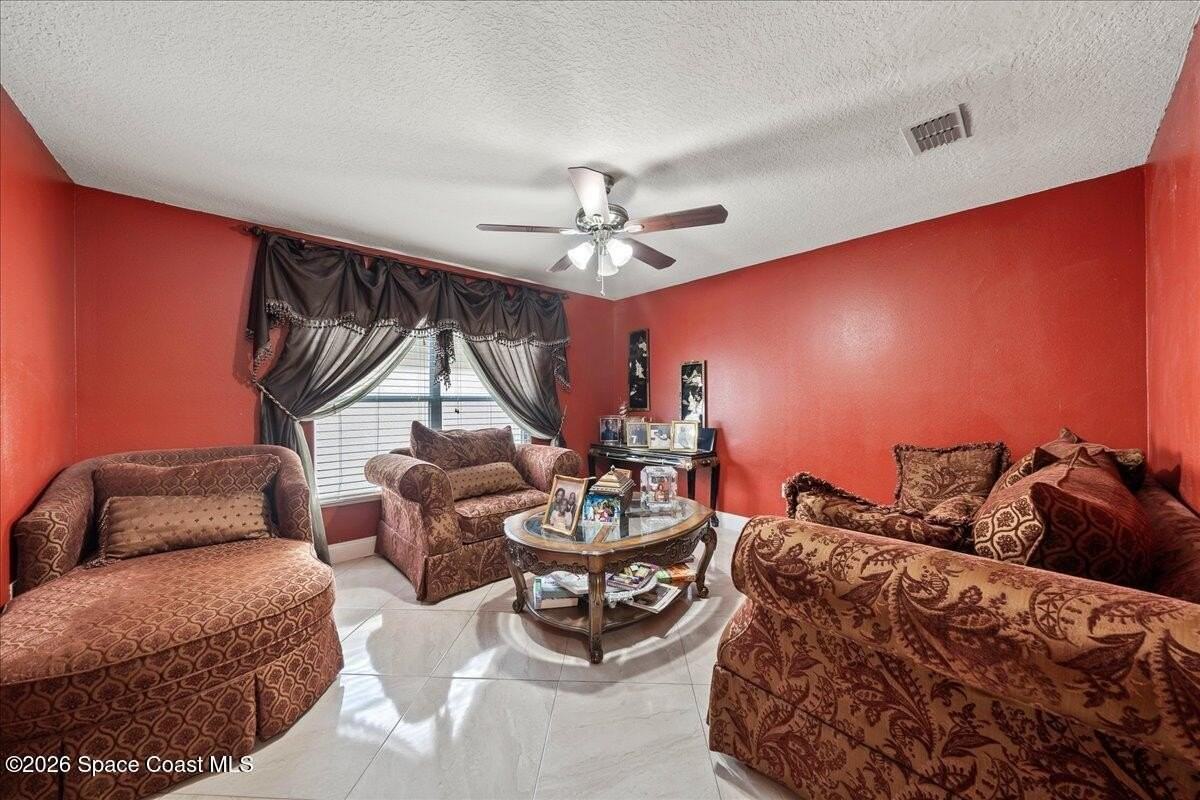 4635 Elena Way - Photo 7 of 35