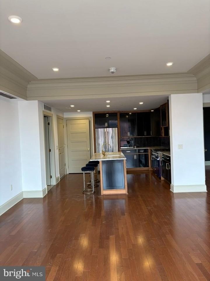 1301 H St Ne #PH7 - Photo 3 of 19