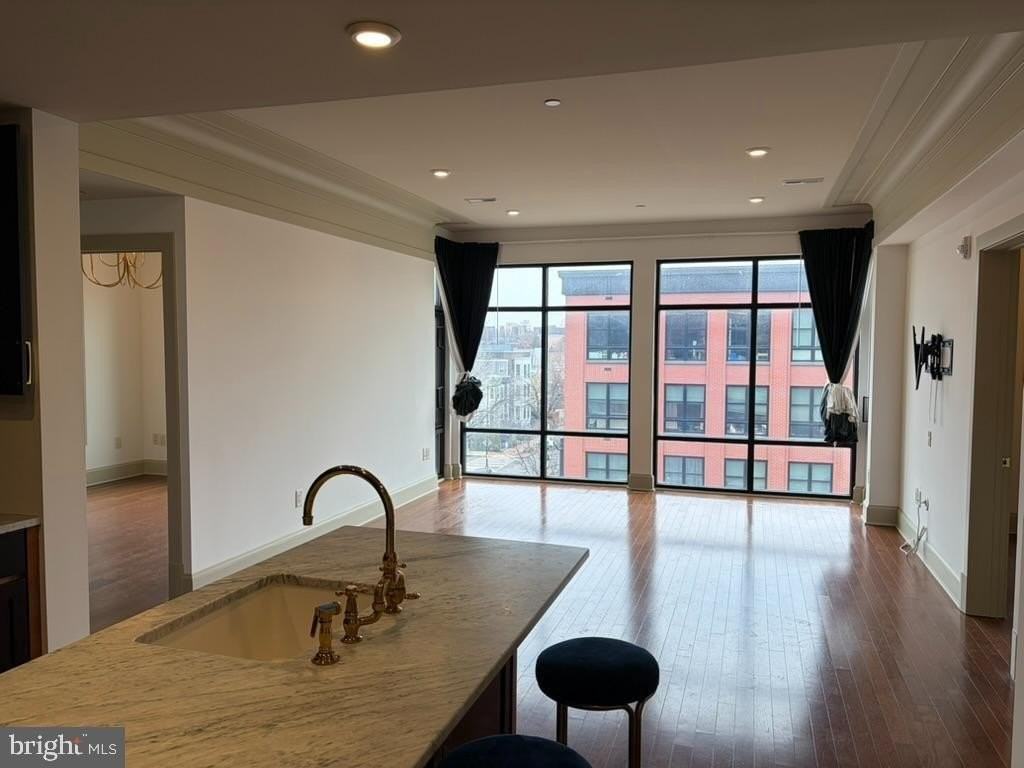 1301 H St Ne #PH7 - Photo 4 of 19