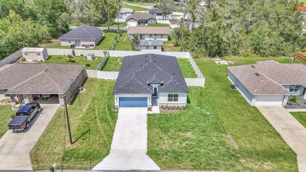 9393 Se 158th Pl #1 - Photo 2 of 23