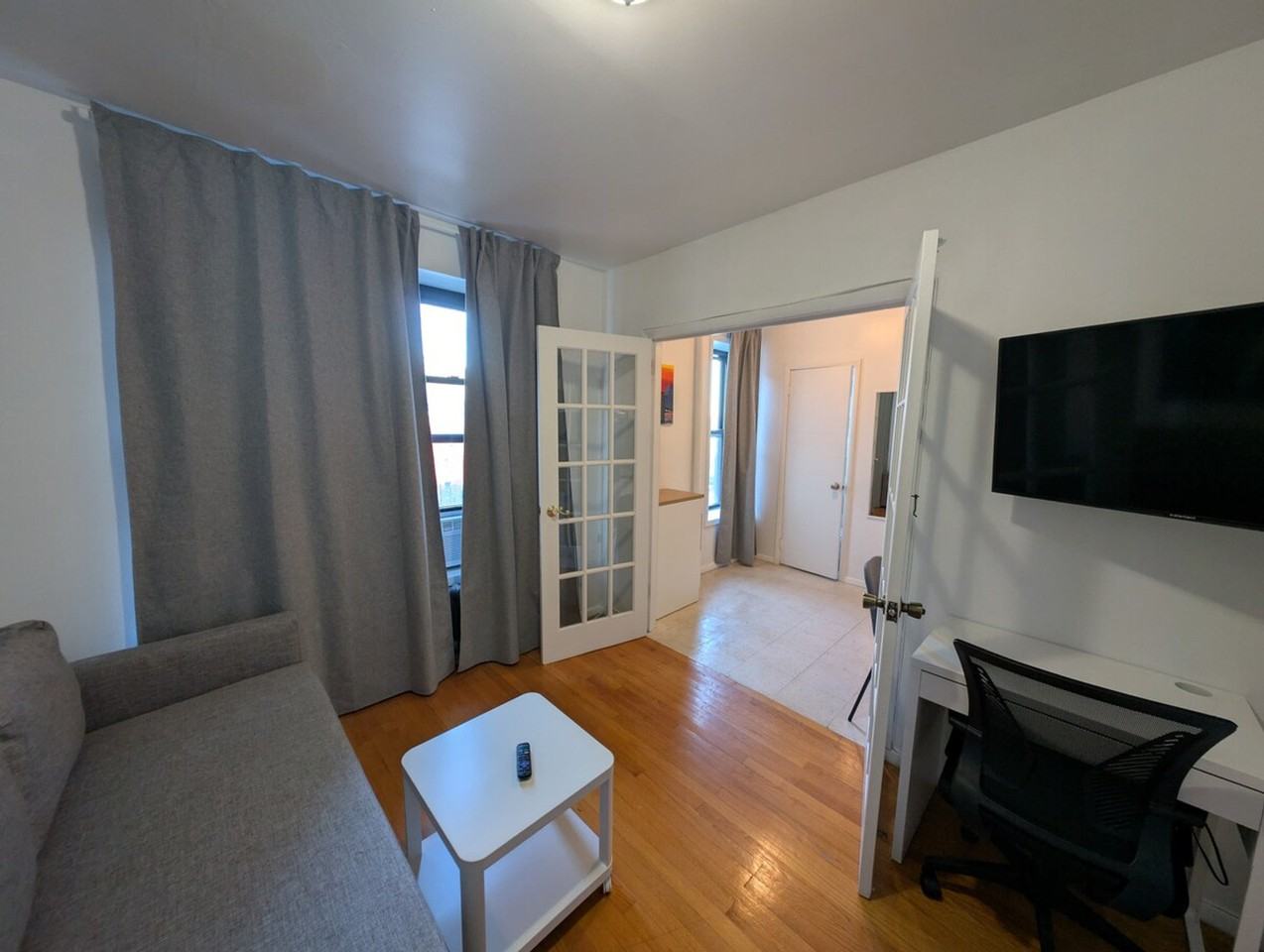 333 E 95th St #1032055P - Photo 3 of 11