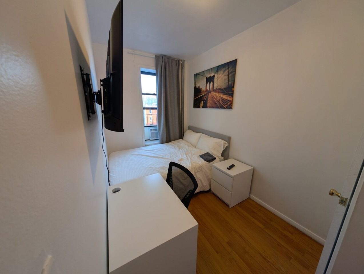 333 E 95th St #1032055P - Photo 7 of 11