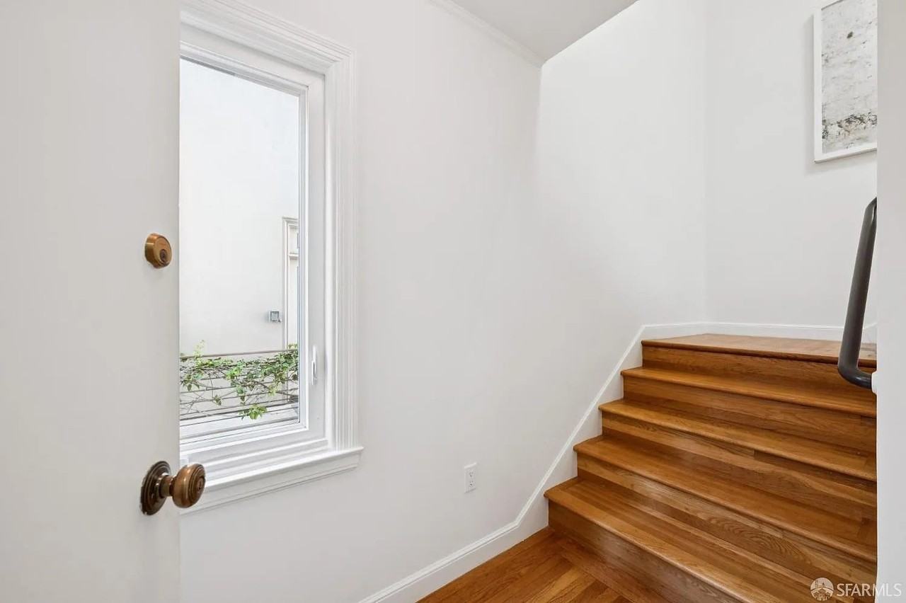 1961 California St #1 - Photo 5 of 33