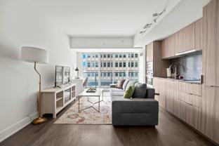 955 Bay St - Photo 1 of 1
