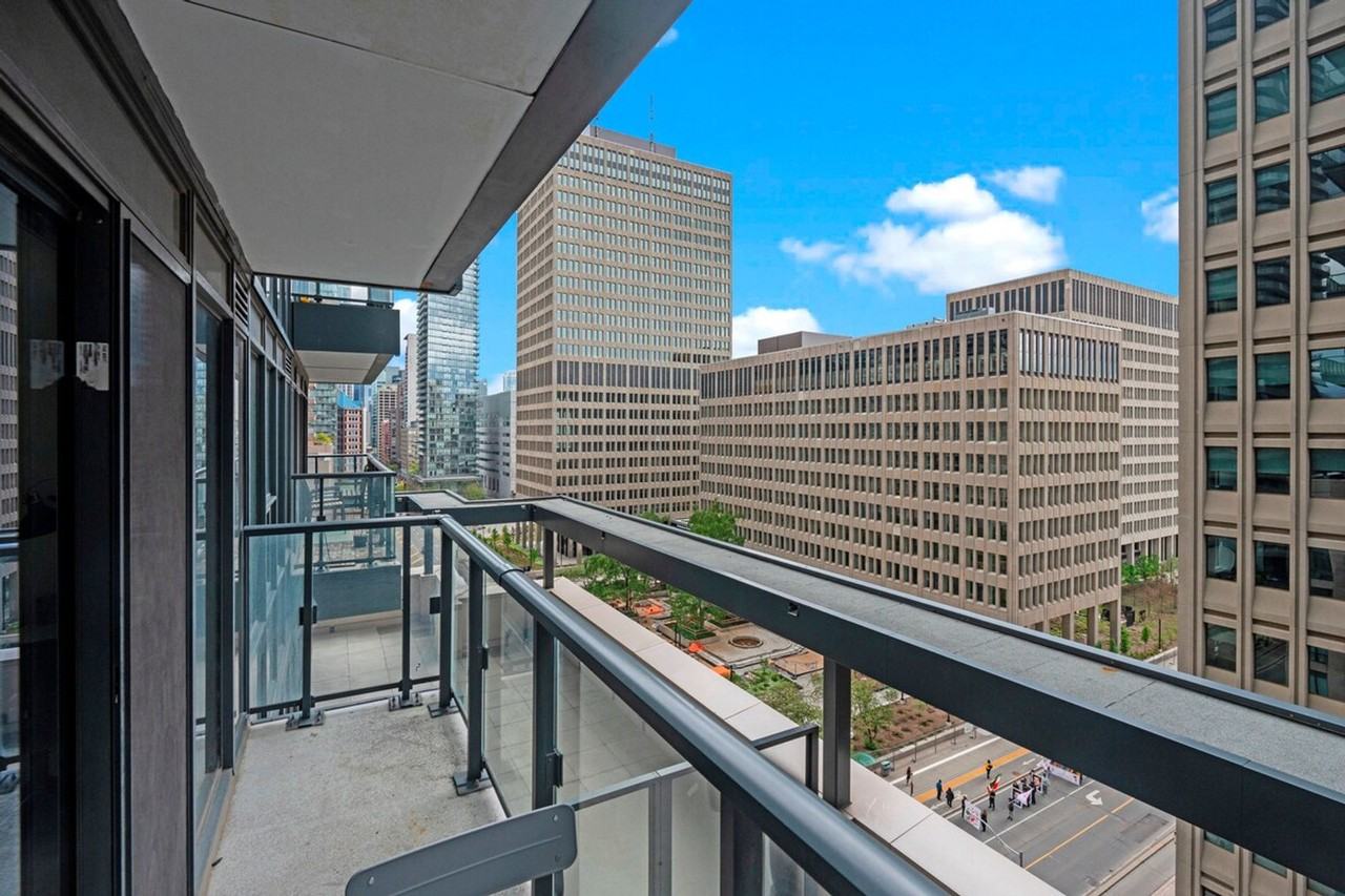 955 Bay St #1345956P - Photo 6 of 12