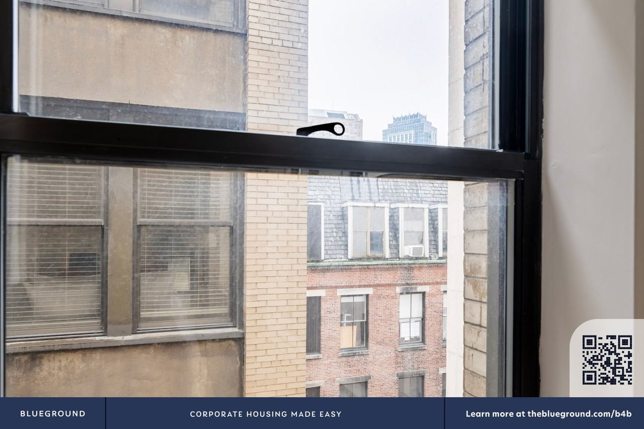 44 Bromfield Street - Photo 6 of 23