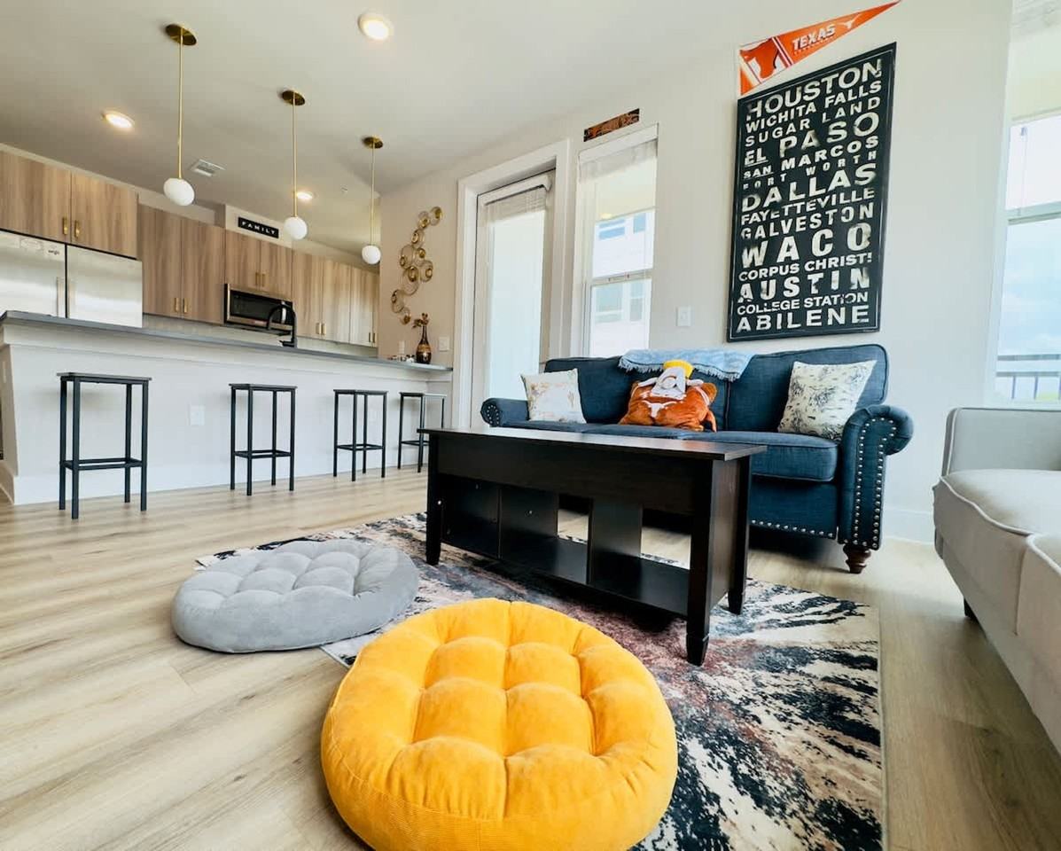 12208 Tech Ridge Blvd #1490131P - Photo 2 of 50