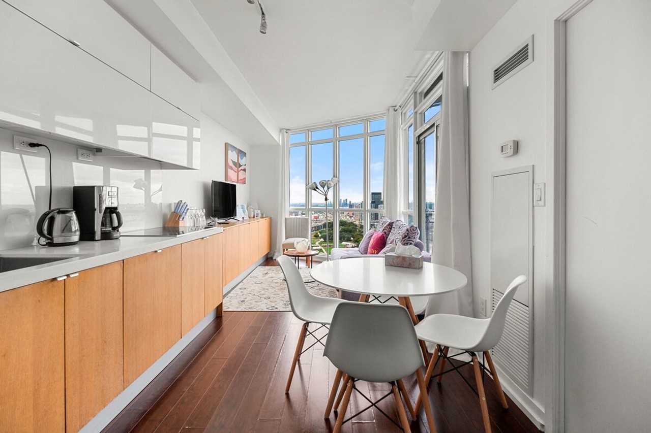 168 Dan Leckie Way #1524675P - Photo 6 of 10
