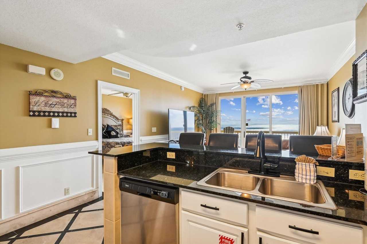 15900 Front Beach Rd #1523329P - Photo 6 of 18